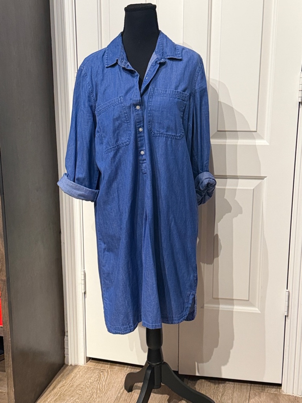 Old Navy Blue Long-Sleeve Denim Shirt Dress 100% cotton (A)